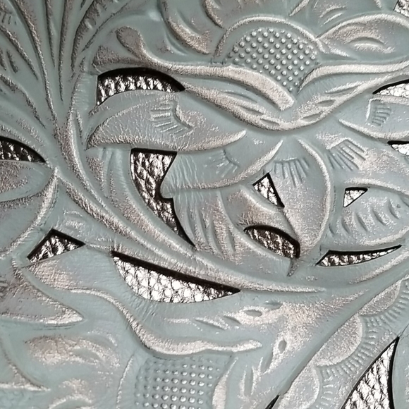 Patricia Nash Cavo Leather Tote - Picture 10 of 11